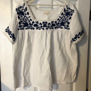 100% COTTON WHITE BOHEMIAN TOP